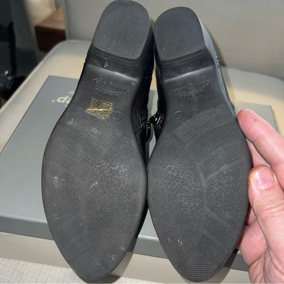 Spring Step “Micaela” Women’s Ankle Bootie Dark Brown Size 6.5M - Picture 9 of 12